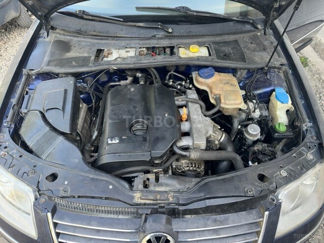 Volkswagen Passat 2004, 300,512 km - 1.8 л - Sumqayıt