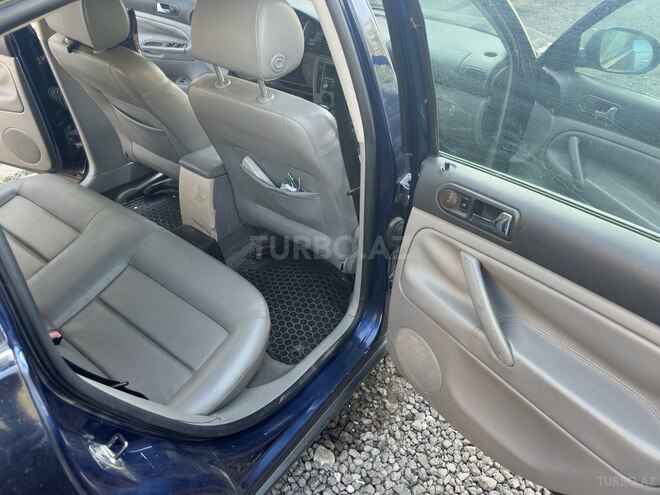 Volkswagen Passat 2004, 300,512 km - 1.8 л - Sumqayıt
