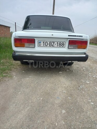 LADA (VAZ) 2107 2005, 70,000 km - 1.6 l - Ucar