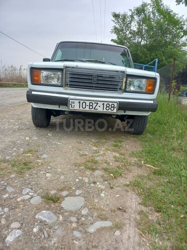 LADA (VAZ) 2107 2005, 70,000 km - 1.6 l - Ucar