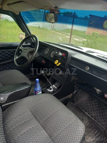 LADA (VAZ) 2107 2005, 70,000 km - 1.6 l - Ucar