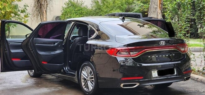Hyundai Grandeur 2017, 168,100 km - 2.2 л - Bakı