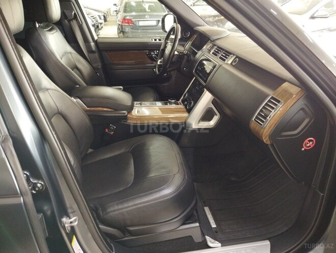 Land Rover Range Rover 2018, 128,000 km - 3.0 l - Bakı