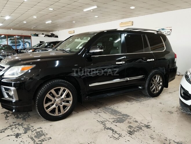 Lexus LX 570 2013, 128,000 km - 5.7 l - Bakı