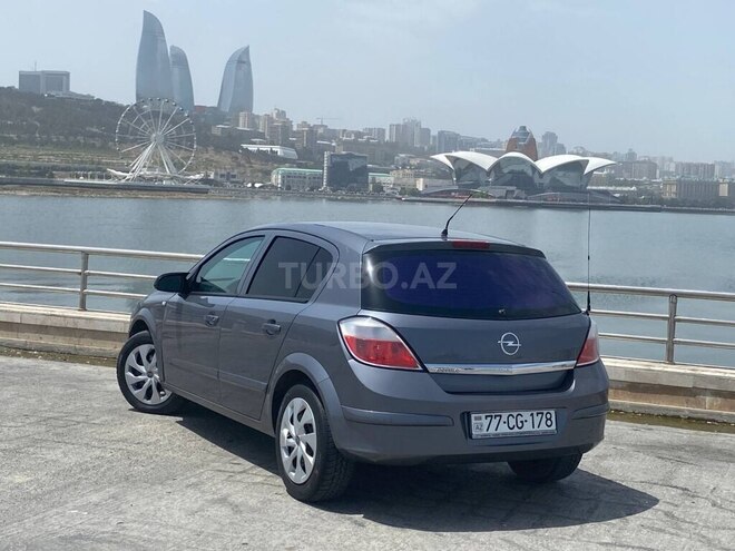 Opel Astra 2005, 272,250 km - 1.4 л - Bakı