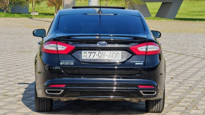 Ford Fusion (North America) 2015, 106,500 km - 2.0 л - Bakı