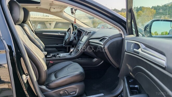 Ford Fusion (North America) 2015, 106,500 km - 2.0 л - Bakı