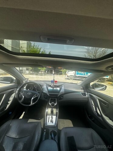 Hyundai Elantra 2012, 302,557 km - 1.8 l - Bakı