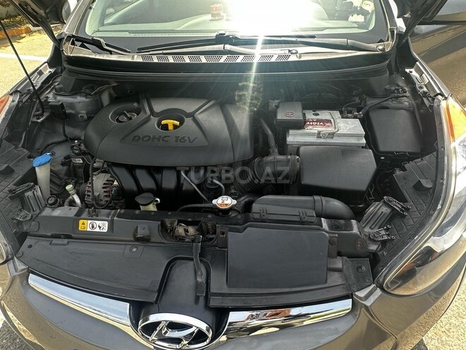 Hyundai Elantra 2012, 302,557 km - 1.8 l - Bakı