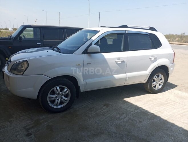 Hyundai Tucson 2008, 228,000 km - 2.0 l - Neftçala