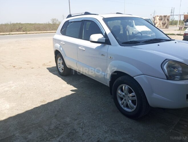 Hyundai Tucson 2008, 228,000 km - 2.0 l - Neftçala