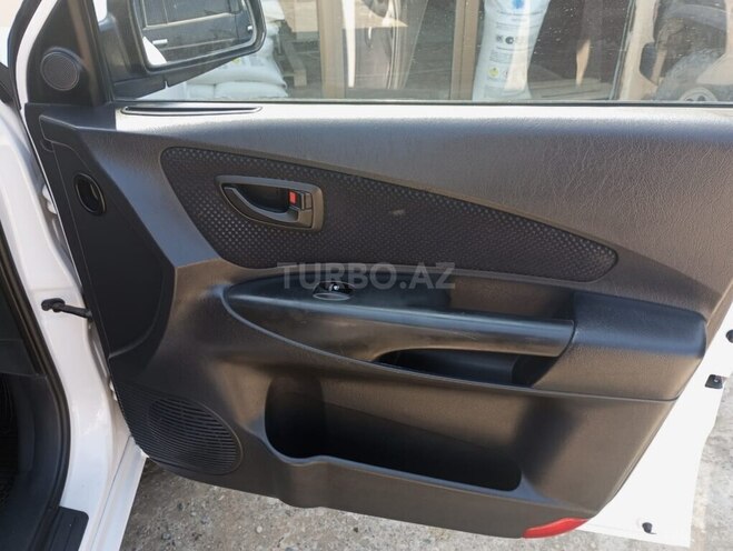 Hyundai Tucson 2008, 228,000 km - 2.0 l - Neftçala