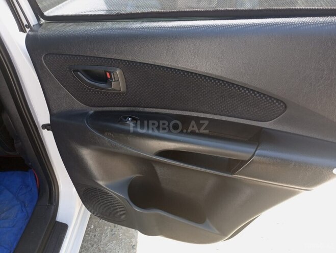 Hyundai Tucson 2008, 228,000 km - 2.0 l - Neftçala