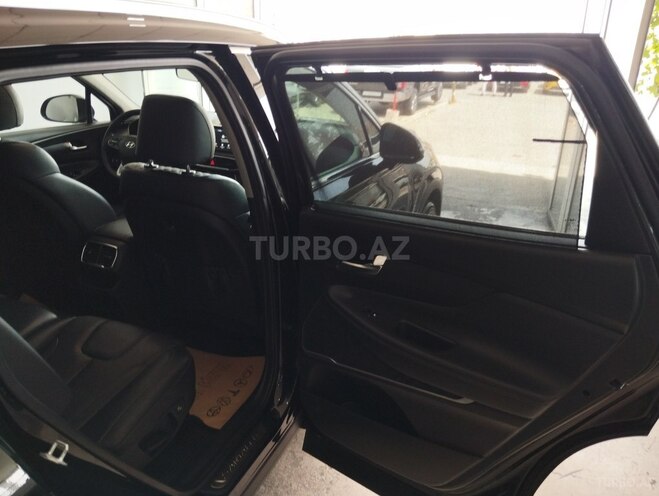 Hyundai Santa Fe 2018, 126,000 km - 2.4 л - Bakı