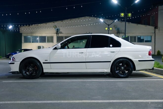 BMW 540 2001, 444,000 km - 4.4 l - Bakı