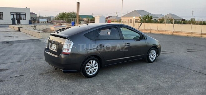 Toyota Prius 2006, 284,567 km - 1.5 л - Sumqayıt