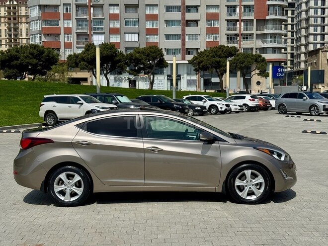 Hyundai Elantra 2015, 59,000 km - 1.8 l - Bakı