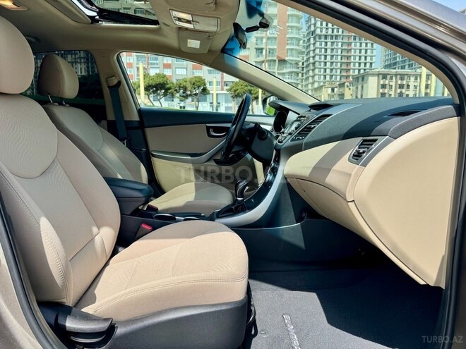 Hyundai Elantra 2015, 59,000 km - 1.8 l - Bakı
