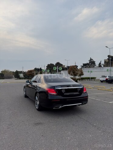 Mercedes E 220 d 2019, 219,000 km - 2.2 l - Bakı