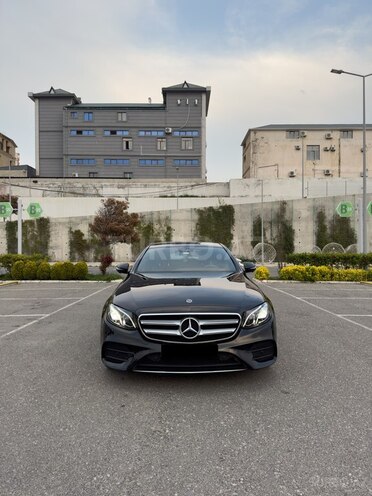 Mercedes E 220 d 2019, 219,000 km - 2.2 l - Bakı