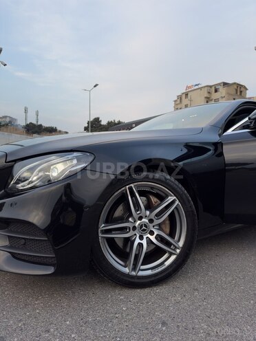 Mercedes E 220 d 2019, 219,000 km - 2.2 l - Bakı