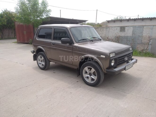 LADA (VAZ) Niva 2024, 20,100 km - 1.7 l - İmişli