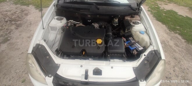 LADA (VAZ) Priora 2013, 270,000 km - 1.6 л - Neftçala
