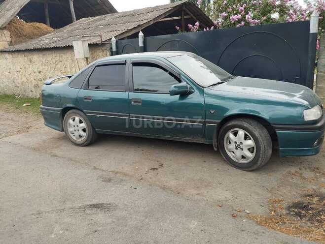 Opel Vectra 1995, 333,000 km - 2.0 l - Balakən