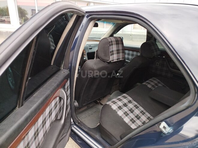 Mercedes C 180 1993, 463,975 km - 1.8 l - Ağstafa