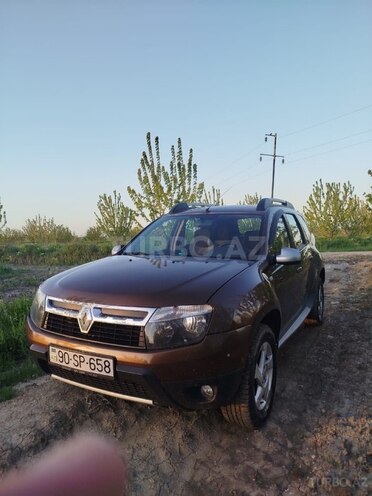 Renault Duster 2013, 197,760 km - 2.0 l - Quba