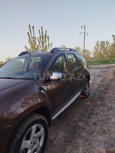 Renault Duster 2013, 197,760 km - 2.0 l - Quba