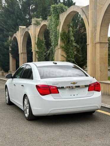 Chevrolet Cruze 2015, 22,530 km - 1.4 l - Qazax