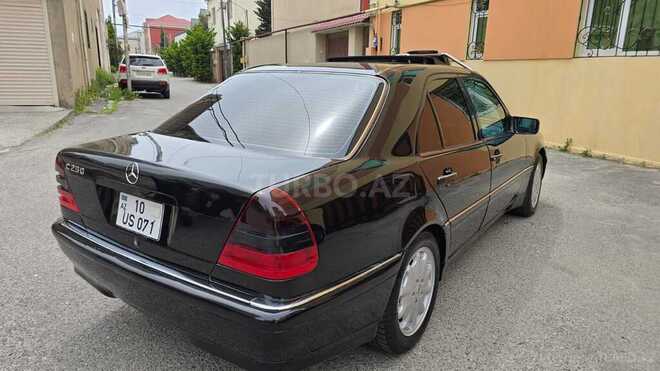 Mercedes C 230 1998, 220,000 km - 2.3 l - Bakı