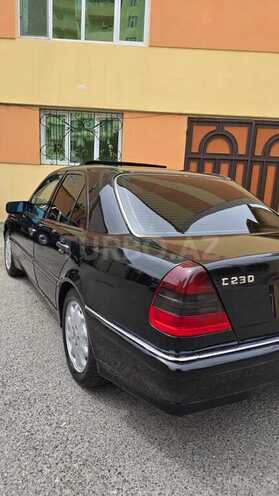 Mercedes C 230 1998, 220,000 km - 2.3 l - Bakı