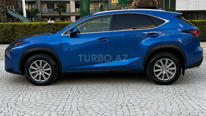 Lexus NX 200t 2018, 65,000 km - 2.0 l - Bakı