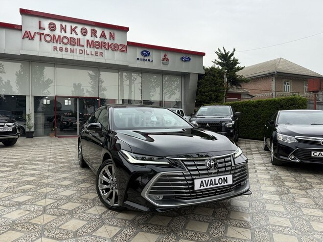 Toyota Avalon-2
