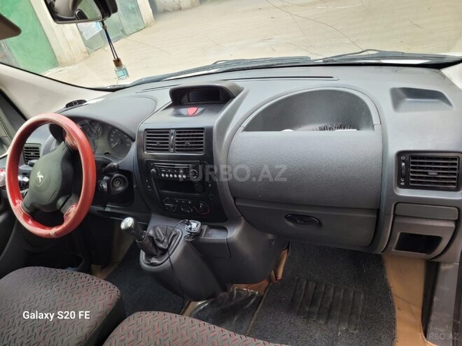 Peugeot  2014, 200,000 km - 1.6 л - Bakı