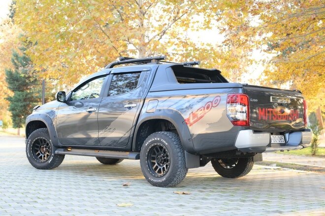 Mitsubishi L200 2023, 20,000 km - 2.5 l - Bakı