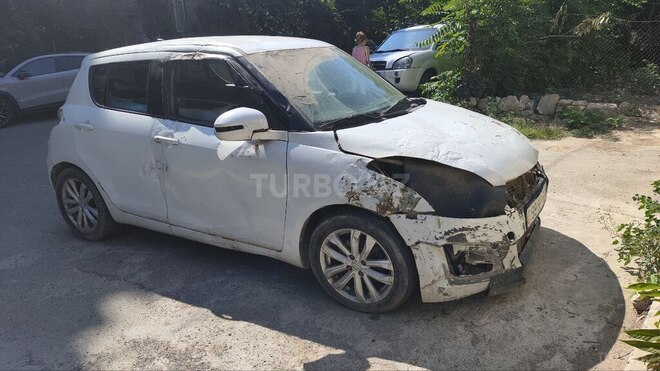 Suzuki Swift 2013, 230,000 km - 1.3 l - Bakı