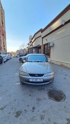 Opel Vectra 1999, 375,186 km - 2.0 l - Bakı