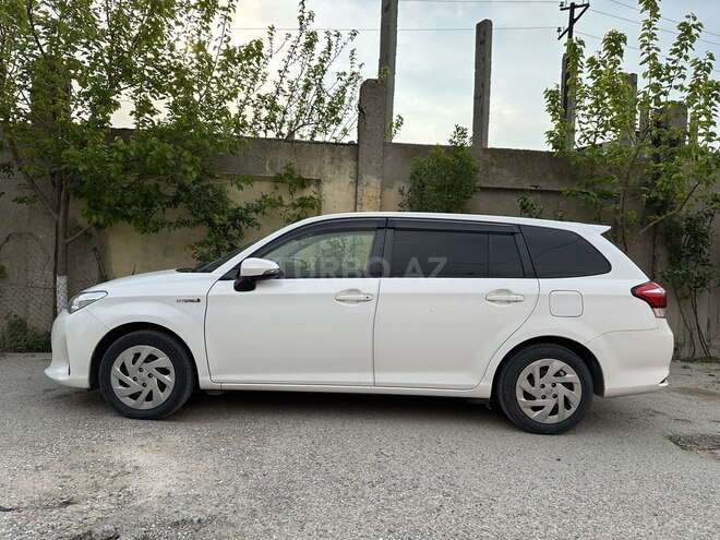 Toyota Corolla Fielder 2018, 133,000 km - 1.5 л - Bakı