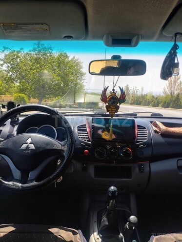 Mitsubishi L200 2007, 342,000 km - 2.5 l - Naxçıvan