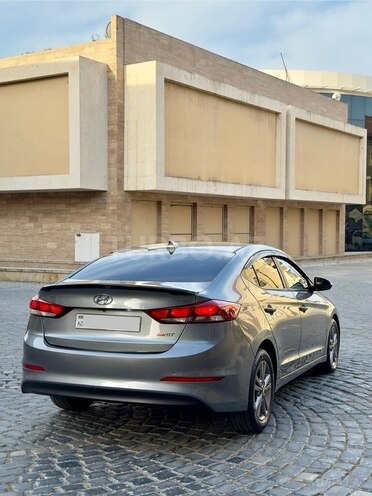 Hyundai Avante 2015, 187,700 km - 1.6 л - Bakı