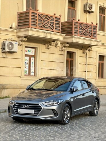 Hyundai Avante 2015, 187,700 km - 1.6 л - Bakı