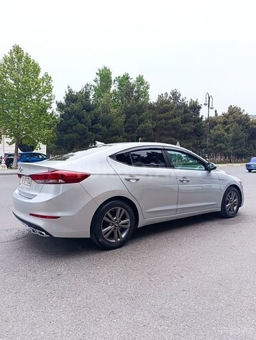 Hyundai Elantra 2016, 111,045 km - 2.0 l - Ağdam