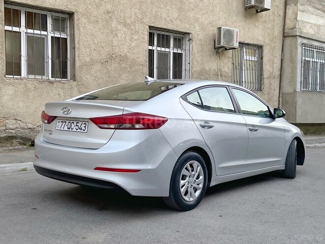 Hyundai Elantra 2017, 198,000 km - 2.0 l - Bakı