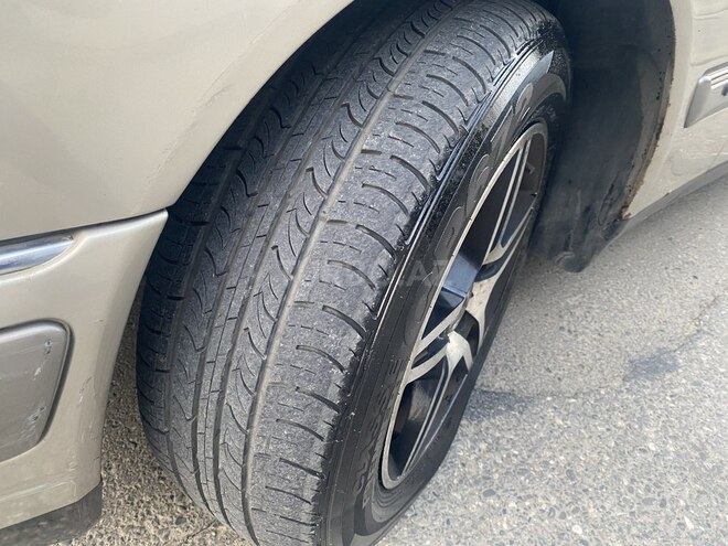 Mercedes E 240 1998, 270,000 km - 2.4 l - Bakı