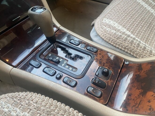 Mercedes E 240 1998, 270,000 km - 2.4 l - Bakı