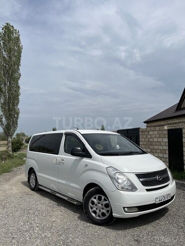 Hyundai H-1 2010, 460,000 km - 2.5 л - Xaçmaz