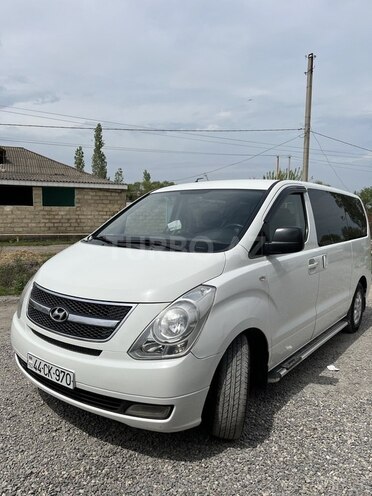Hyundai H-1 2010, 460,000 km - 2.5 л - Xaçmaz